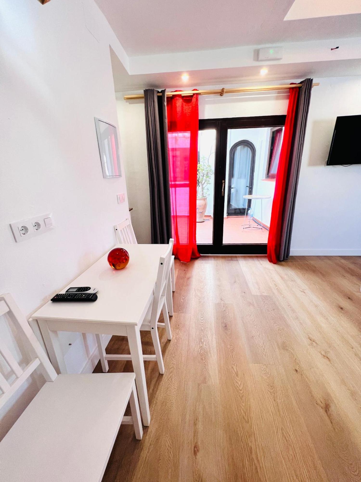 El Beaterio Apartments ตาริฟา ภายนอก รูปภาพ